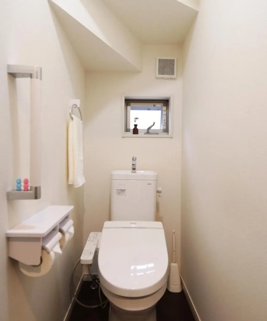 Save Up To Half 7Br 5-Min Walk To Stn Villa Osaka Japan